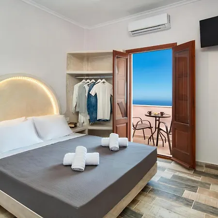 Nectarios 2 Daire Fira (Santorini)