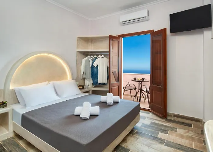 Nectarios 2 Daire Fira (Santorini)